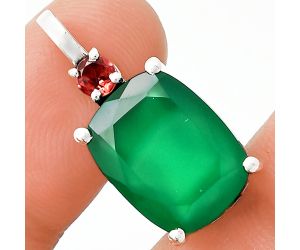 Green Onyx and Garnet Pendant EXP01069 P-1113, 12x16 mm