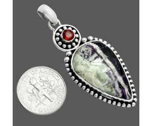 Kammererite and Garnet Pendant EXP02022 P-1500, 15x25 mm