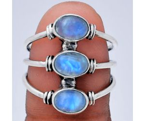 Rainbow Moonstone Ring size-8 EXR03318 R-1566, 7x5 mm