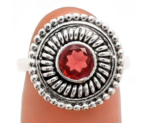 Hessonite Garnet Ring size-7 EXR03997 R-1388, 6x6 mm