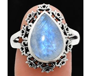 Rainbow Moonstone Ring size-8.5 EXR04583 R-1114, 11x15 mm