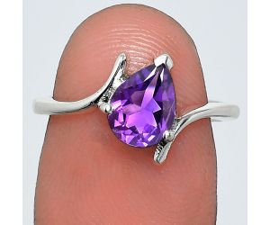 African Amethyst Ring size-6 EXR04591 R-1731, 6x8 mm