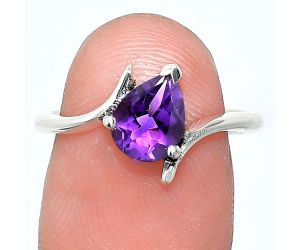 African Amethyst Ring size-7 EXR04592 R-1731, 6x8 mm