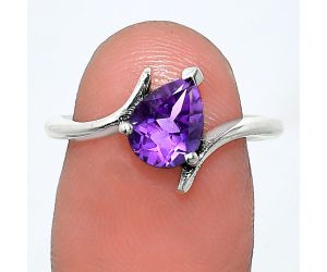 African Amethyst Ring size-7 EXR04595 R-1731, 6x8 mm