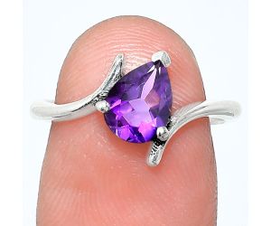 African Amethyst Ring size-7 EXR04597 R-1731, 6x8 mm