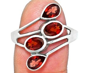 Hessonite Garnet Ring size-8 EXR04746 R-1053, 6x4 mm