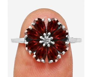 Hessonite Garnet and Moissanite Ring size-7 EXR04824 R-1031, 3x5 mm