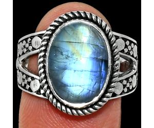 Rainbow Moonstone Ring size-9 EXR04948 R-1732, 10x14 mm