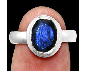 Faceted Blue Labradorite Ring size-7 EXR05161 R-1007, 7x10 mm