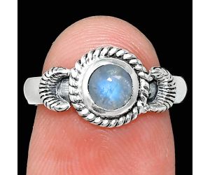 Rainbow Moonstone Ring size-7 EXR05260 R-1733, 6x6 mm