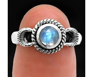 Rainbow Moonstone Ring size-7 EXR05261 R-1733, 6x6 mm