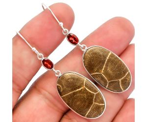 Flower Fossil Coral and Garnet Earrings SDE82200 E-1002, 15x25 mm