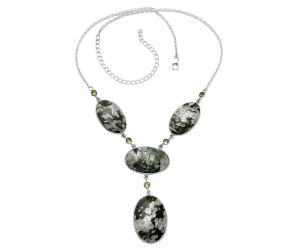 Peace Jade and Peridot Necklace SDN1963 N-1023, 21x30 mm