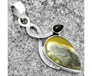 Australian Prehnite & Black Onyx Pendant SDP132018 P-1111, 14x21 mm