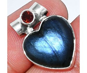 Heart - Blue Fire Labradorite and Garnet Pendant SDP152273 P-1300, 15x15 mm