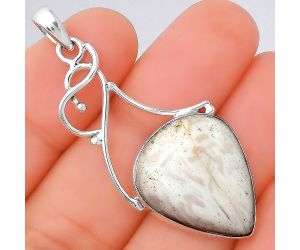 Natural White Scolecite Pendant SDP86138 P-1036, 18x22 mm