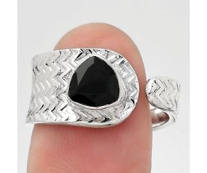 Adjustable - Black Onyx - Brazil Ring size-7.5 SDR141607 R-1381, 7x7 mm