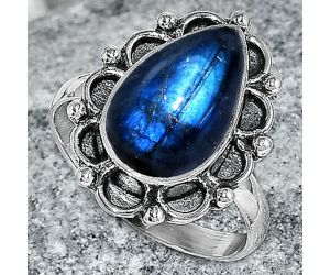 Blue Fire Labradorite - Madagascar Ring size-8 SDR165597 R-1092, 9x14 mm