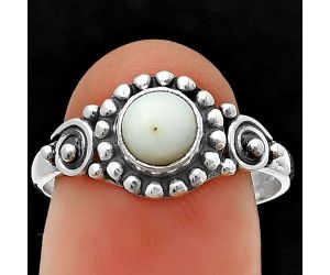 White Opal Ring Size-8.5 SDR210088 R-1071, 6x6 mm
