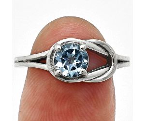 Sky Blue Topaz Ring size-7.5 SDR243380 R-1215, 6x6 mm