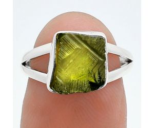 Genuine Czech Moldavite Rough Ring size-6 SDR245259 R-1002, 8x9 mm