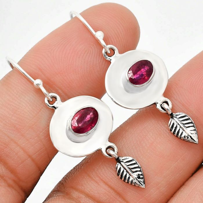 Ruby Glassfield Earrings EXE01607 E-1230, 4x6 mm