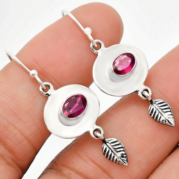 Ruby Glassfield Earrings EXE01611 E-1230, 4x6 mm