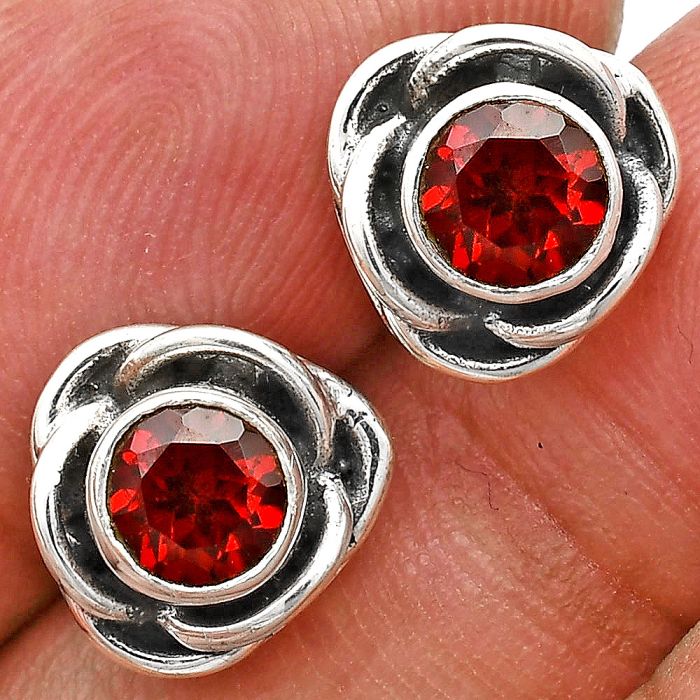 Hessonite Garnet Stud Earrings EXE01632 E-1248, 5x5 mm