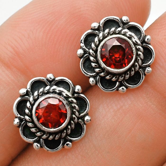 Hessonite Garnet Stud Earrings EXE01746 E-1121, 5x5 mm