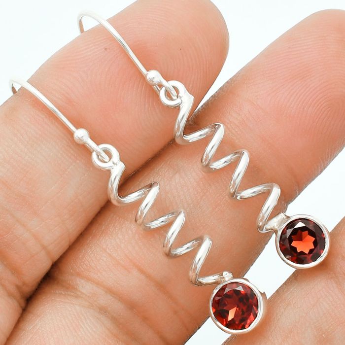 Hessonite Garnet Earrings EXE02874 E-1047, 6x6 mm