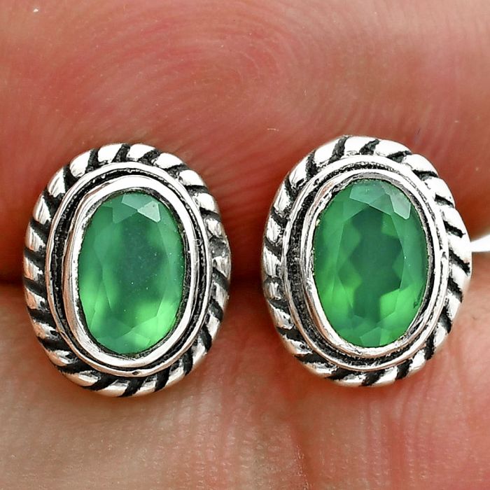 Green Onyx Stud Earrings EXE02914 E-1245, 6x4 mm