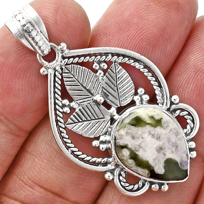 Peace Jade Pendant EXP01291 P-1258, 12x16 mm