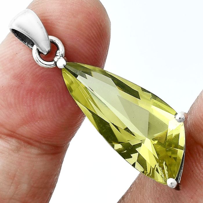 Green Gold Pendant EXP01501 P-1013, 9x24 mm