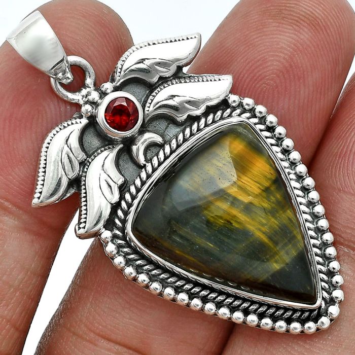 Blue Tiger Eye and Garnet Pendant EXP01563 P-1740, 17x21 mm