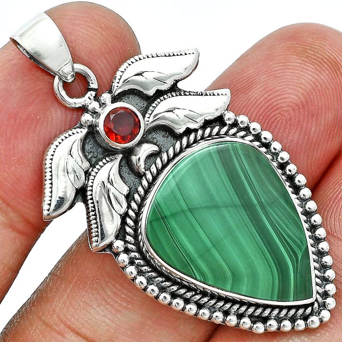 Malachite Eye and Garnet Pendant EXP01576 P-1740, 16x20 mm