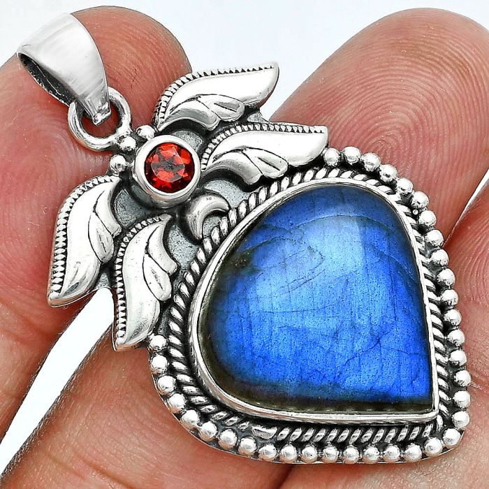 Blue Labradorite and Garnet Pendant EXP01578 P-1740, 19x19 mm