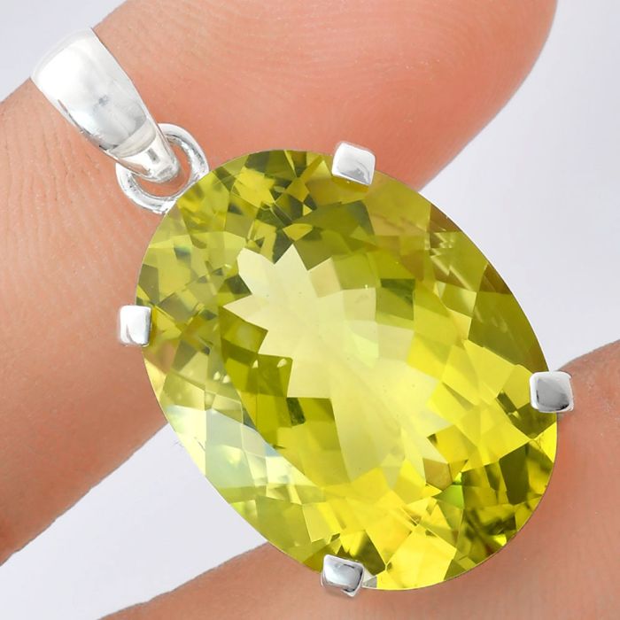 Green Gold Pendant EXP01962 P-1013, 18x24 mm