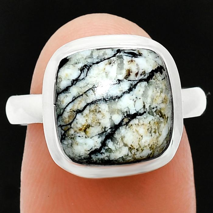 Authentic White Buffalo Turquoise Nevada Ring size-8 EXR01009 R-1007, 11x11 mm