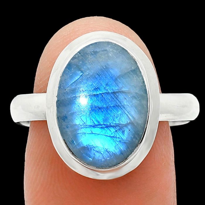 Rainbow Moonstone Ring size-9.5 EXR01043 R-1007, 10x14 mm