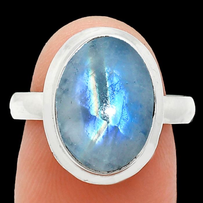 Rainbow Moonstone Ring size-8 EXR01050 R-1007, 10x14 mm