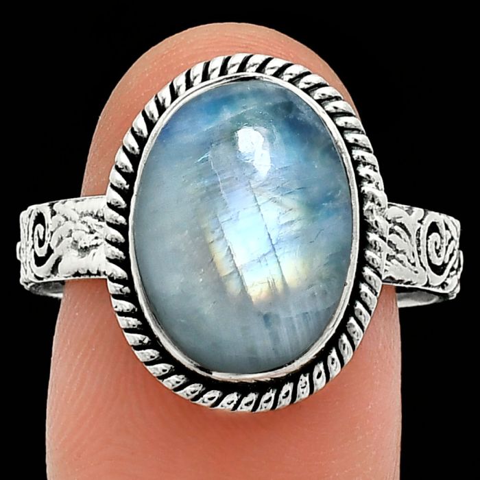 Rainbow Moonstone Ring size-10 EXR01634 R-1067, 10x14 mm