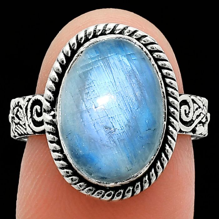 Rainbow Moonstone Ring size-7 EXR01635 R-1067, 10x14 mm