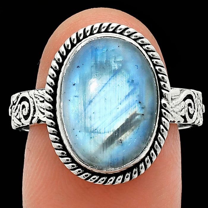 Rainbow Moonstone Ring size-9 EXR01641 R-1067, 10x14 mm