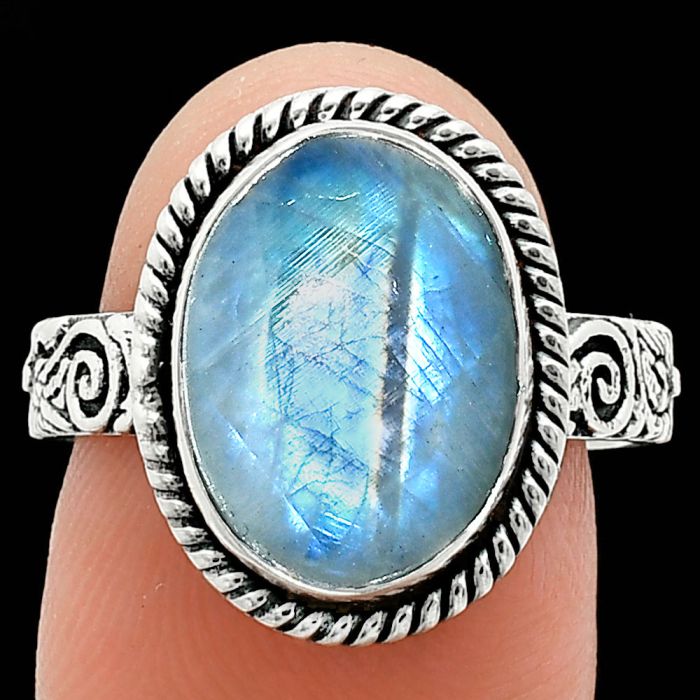 Rainbow Moonstone Ring size-8 EXR01644 R-1067, 10x14 mm