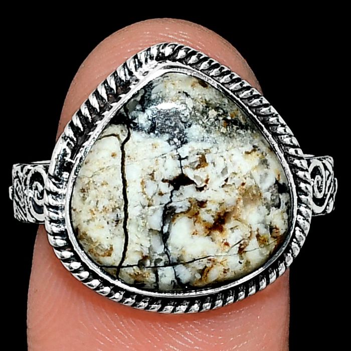 Authentic White Buffalo Turquoise Nevada Ring size-9 EXR01660 R-1067, 14x14 mm