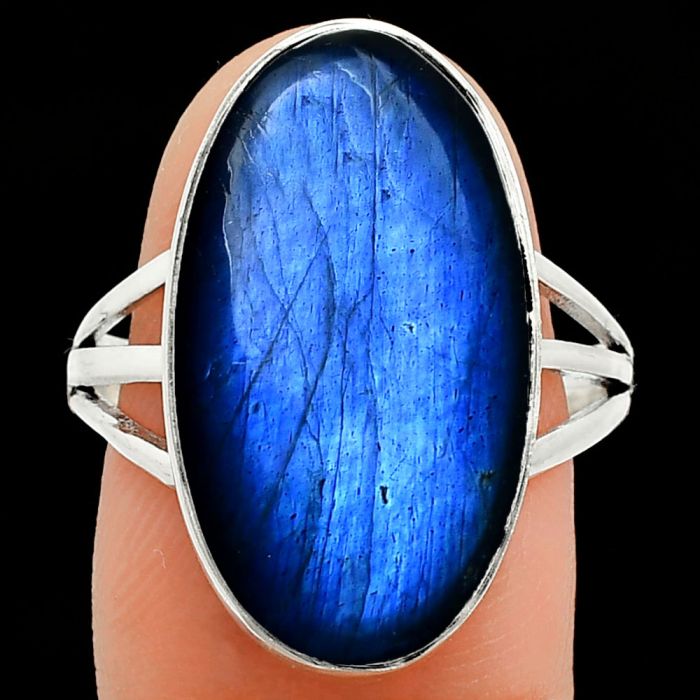 Blue Fire Labradorite Ring size-9 EXR01880 R-1003, 12x22 mm