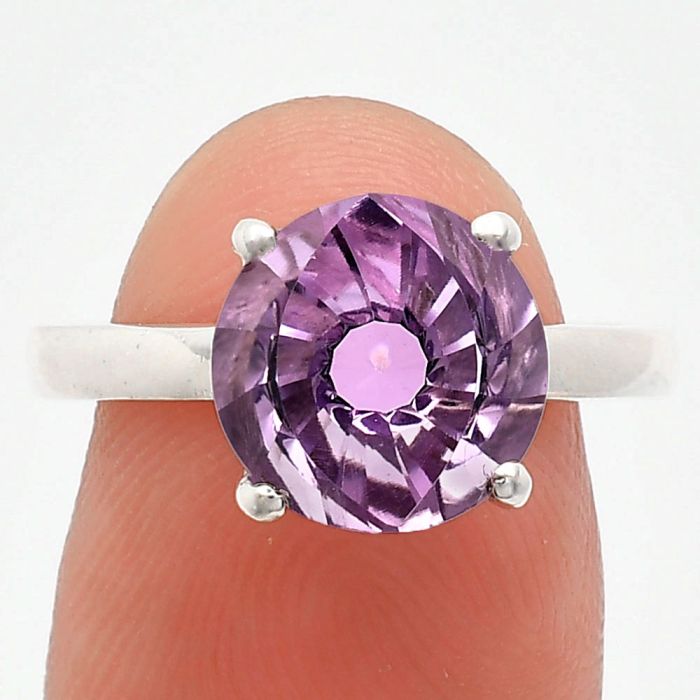 African Amethyst Ring size-8 EXR01904 R-1019, 10x10 mm