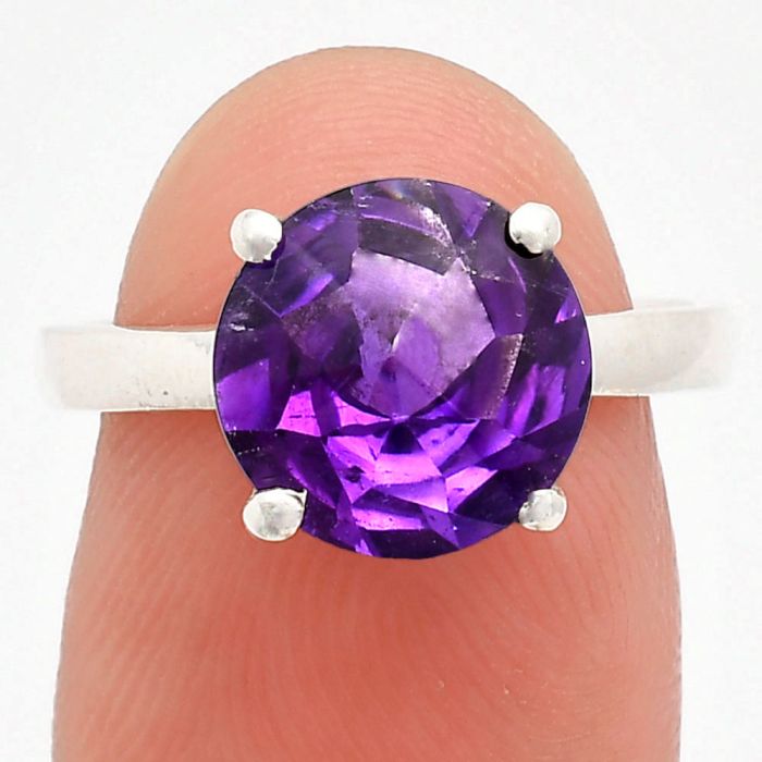 African Amethyst Ring size-7 EXR01908 R-1019, 10x10 mm