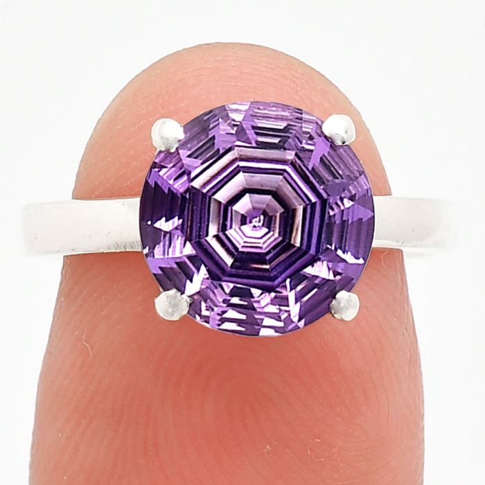 African Amethyst Ring size-7 EXR01944 R-1019, 10x10 mm