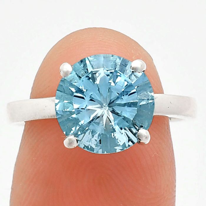 Sky Blue Topaz Ring size-8 EXR02042 R-1019, 10x10 mm